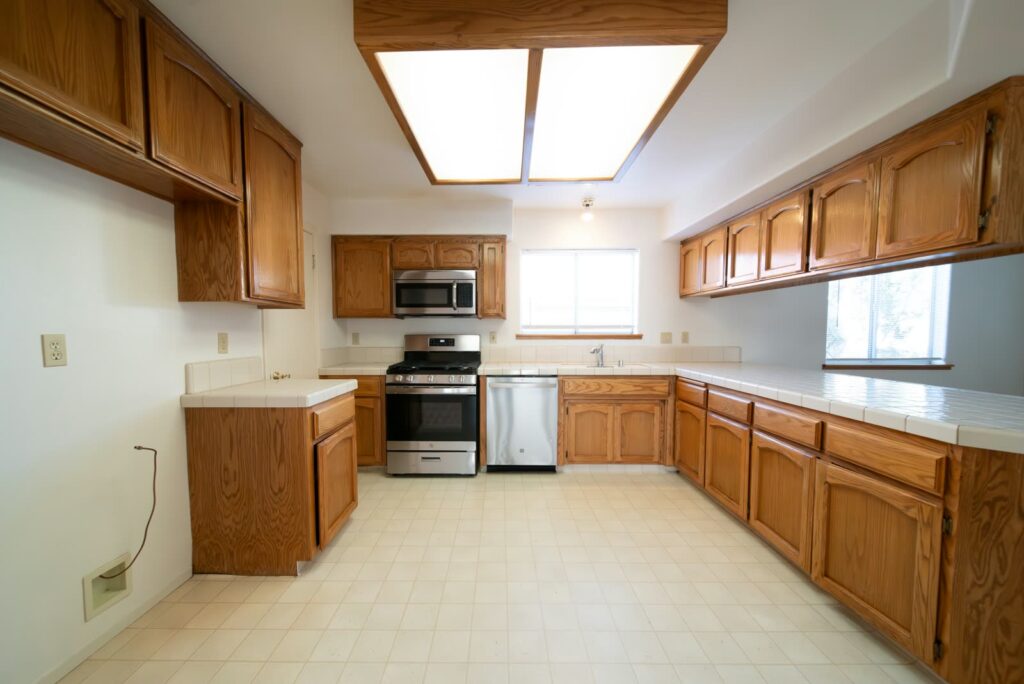 Gahanna Kitchen & Cabinet Remodel