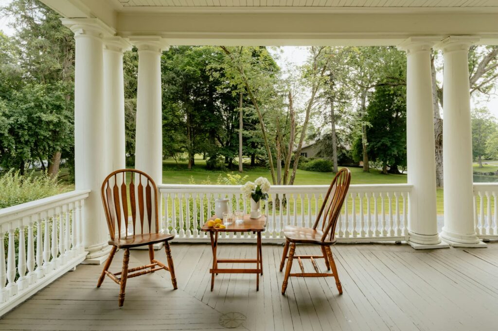 Grove City Deck & Exterior Repaint